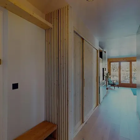 Bright, Warm 2br 2min To Gondola, Private Garden Apartmán *