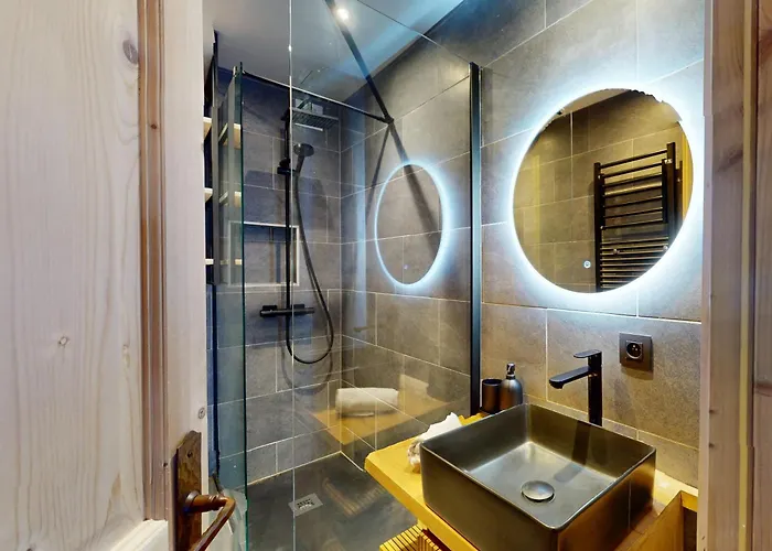 Bright, Warm 2br 2min To Gondola, Private Garden Chamonix