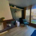Bright, Warm 2br 2min To Gondola, Private Garden Appartement *