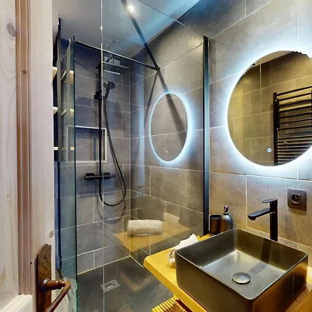 Bright, Warm 2br 2min To Gondola, Private Garden Σαμονί