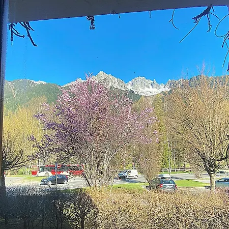 Bright, Warm 2br 2min To Gondola, Private Garden Appartement